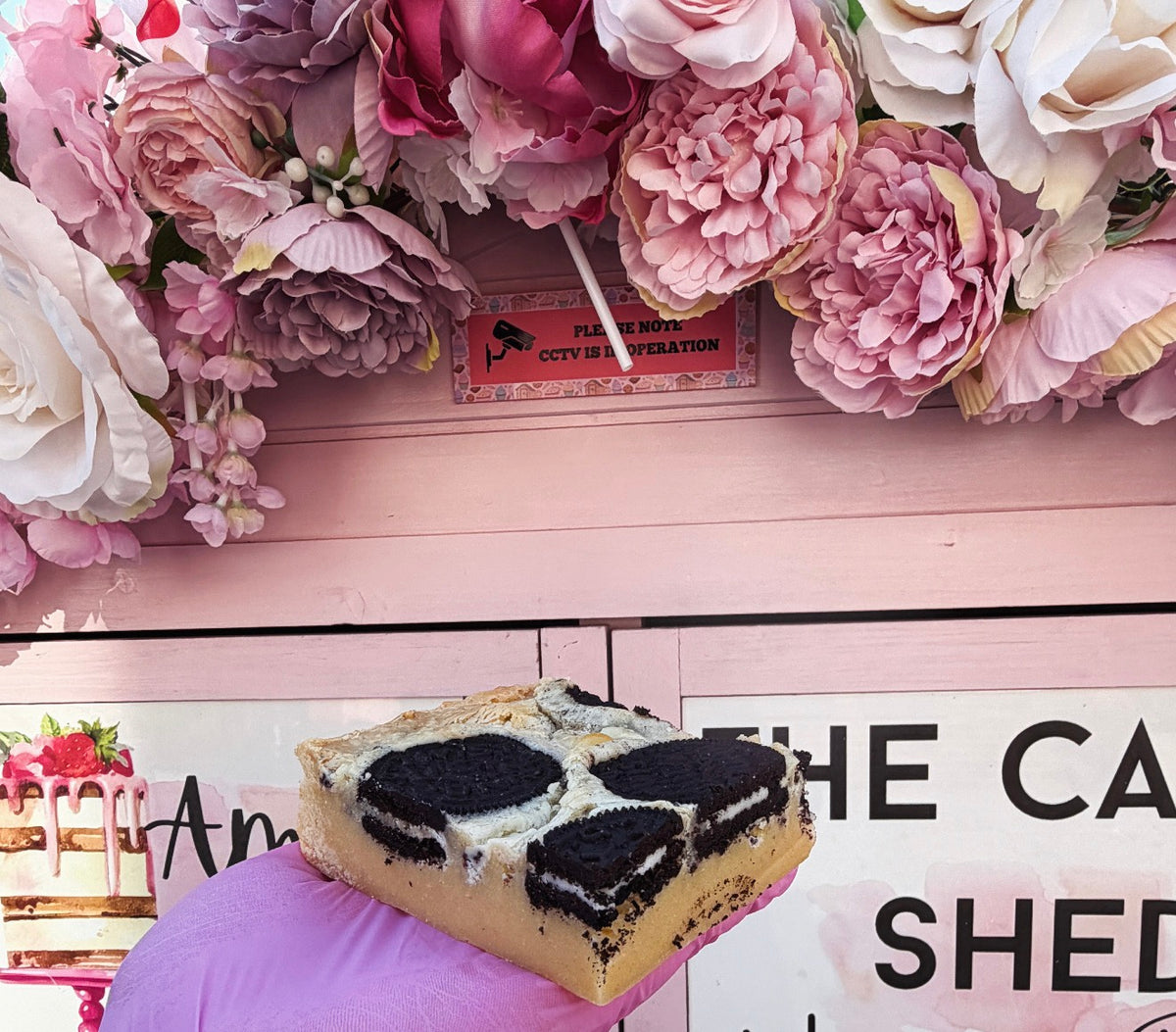 Oreo cookies and cream blondie